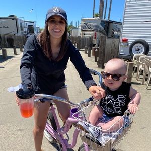 Meet your Posher, Roxy